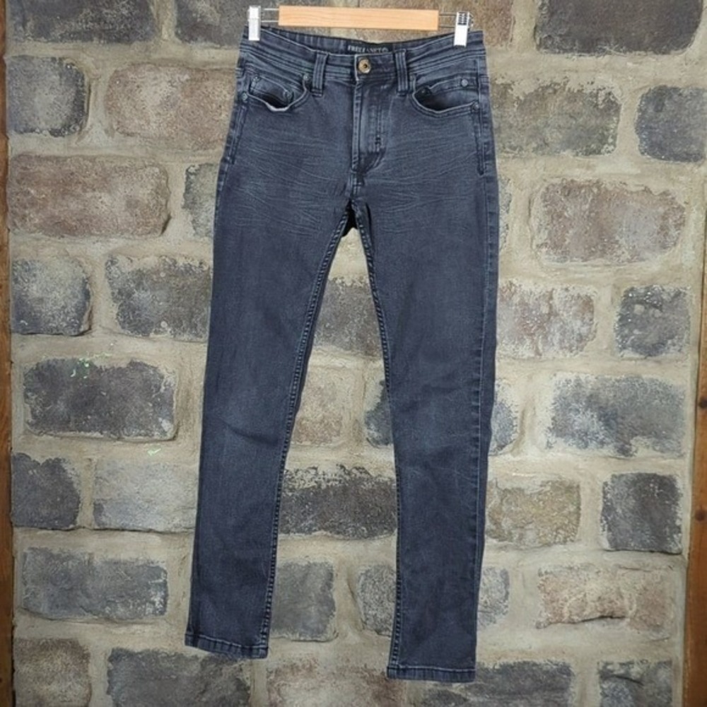 Free Planet Women's Skinny Jeans Faded Black Mid Rise Stretch Denim 28/30 Casual